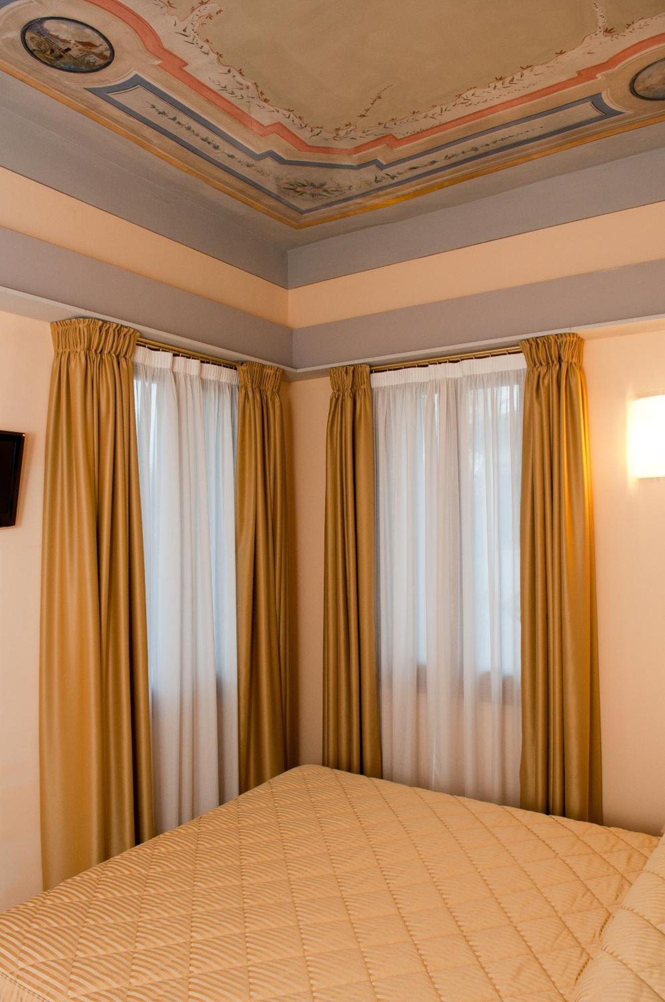 Hotel Villa Maternini Vazzola Cameră foto